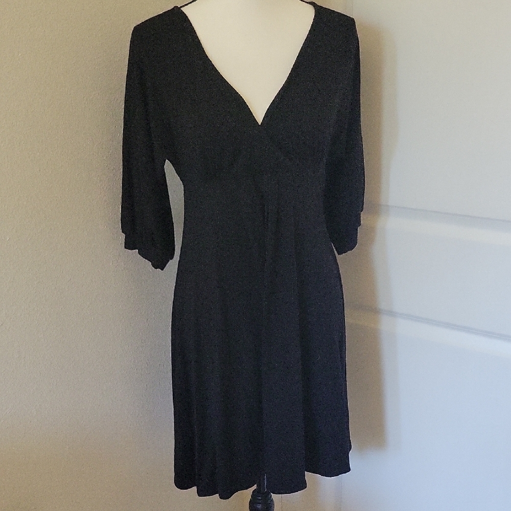 Champagne Black V-Neck Cuffed Sleeve Sundress